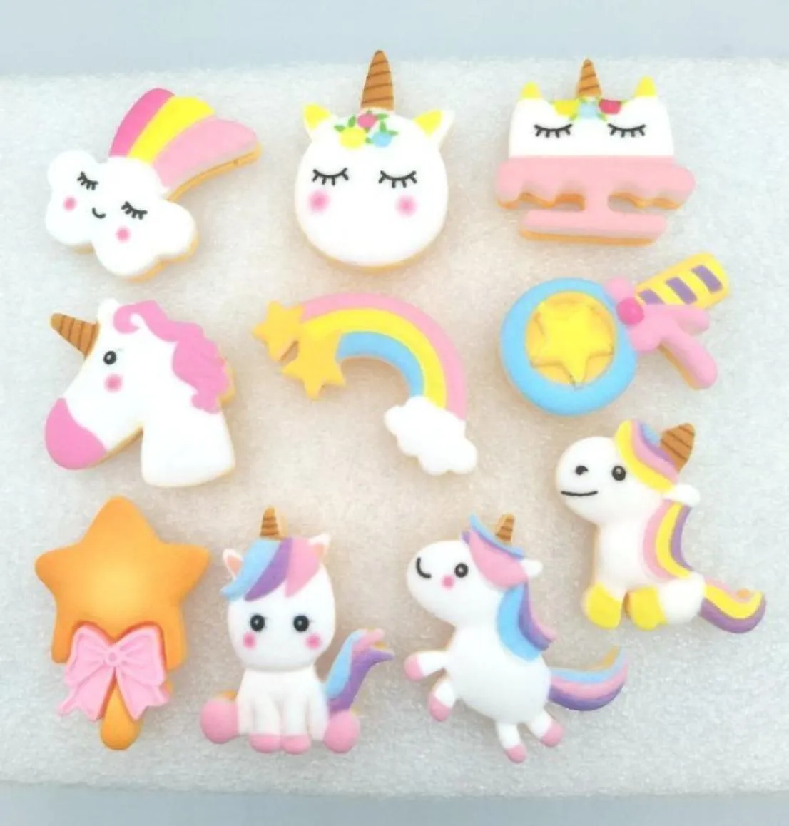 20PCSLOT KAWAII UNICORN RAINBOW STAR RESINフラットバックカボチンスクラップブッキングヘアボウセンター装飾DIYアクセサリーY01074627333