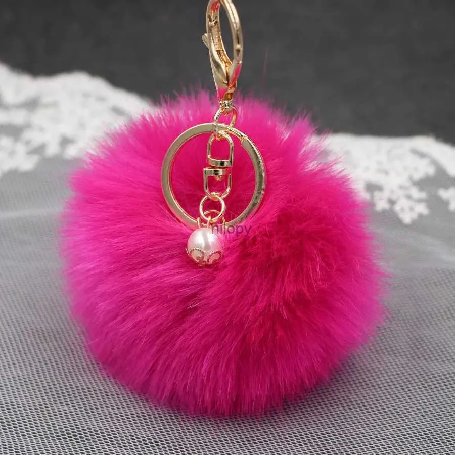 سلاسل المفاتيح الحبل الجملة 8 سم بوم بومس سلاسل المفاتيح مع اللؤلؤة الرقيقة pompoms keychain faux الأرنب الفراء pompoms مفاتيح للبنات النساء