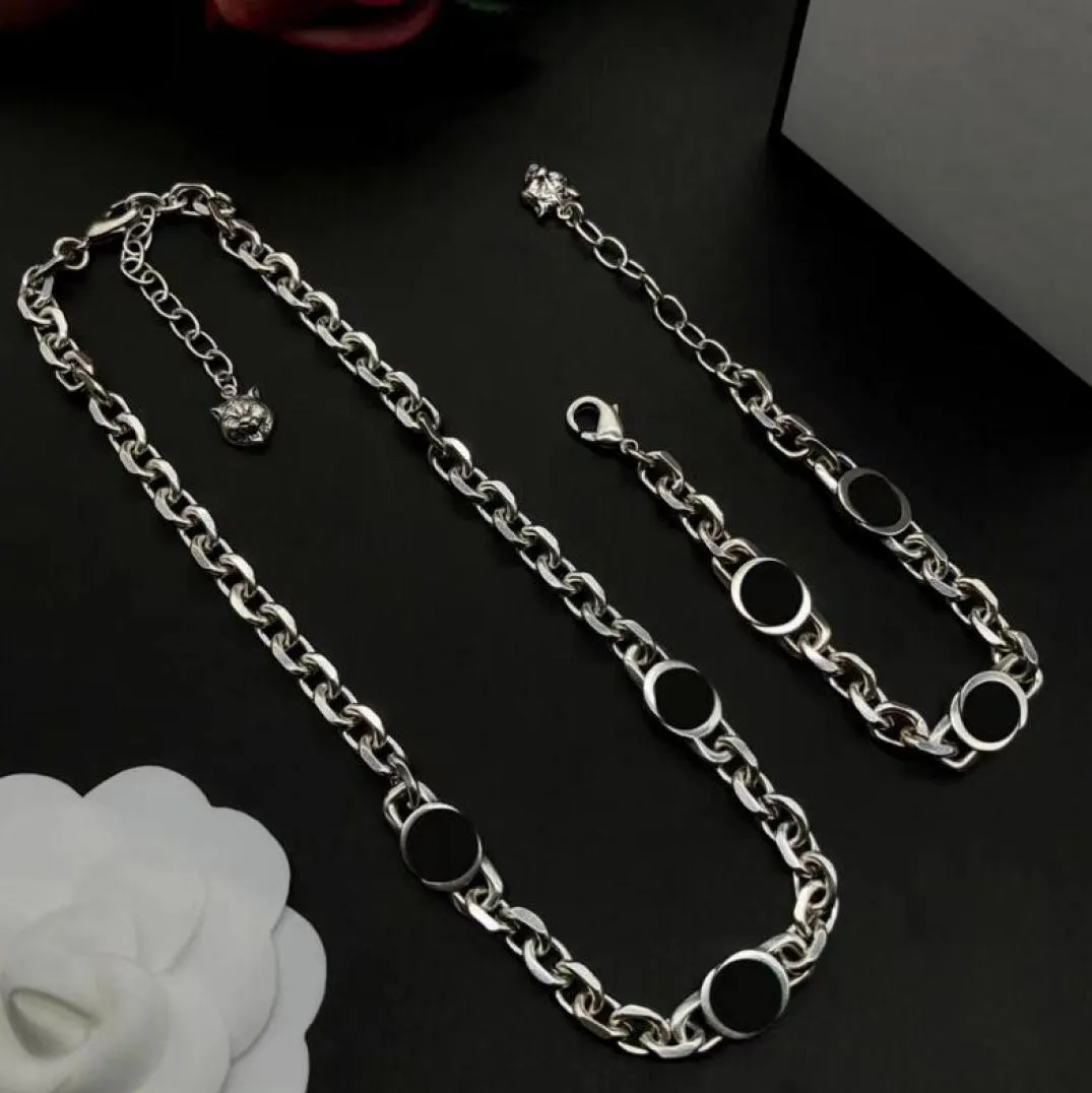 Designer Choker Necklace Fashion Men Women Braccialetti in acciaio inossidabile Braccialette Silver Chain Brand Pendants per unisex Collar HI6227034