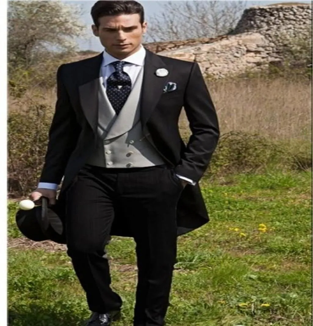 NOUVEAU SLIM MATICE MATIN MORTING SMORM TUXEDOS PEAK LAPEL MEN039S SUIT HEURMSMAN MAN WEDDINGPROM SUITSJACKETPANTS2183921