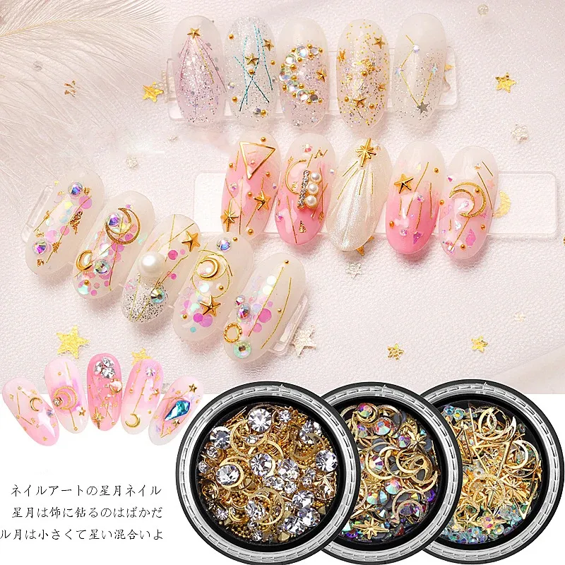 Décalcomanies nouvelles 3d 1 boîte nail art doré lune étoile bijoux bijoux mix mix de forme saut décoration de décoration mélange accessoire de charme cuivre populaire