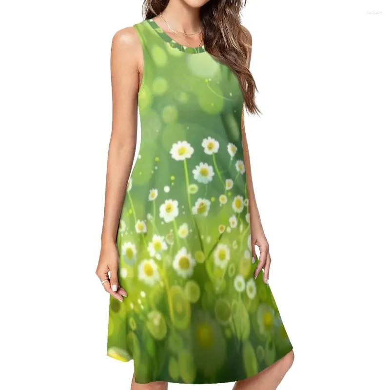 Kvinnors tankar Kvinnor trycker 2024 Summer Cool Green Printing Scoop Neck Tank Dress Casual ärmlös Boho Beach sundress Loose Clothing