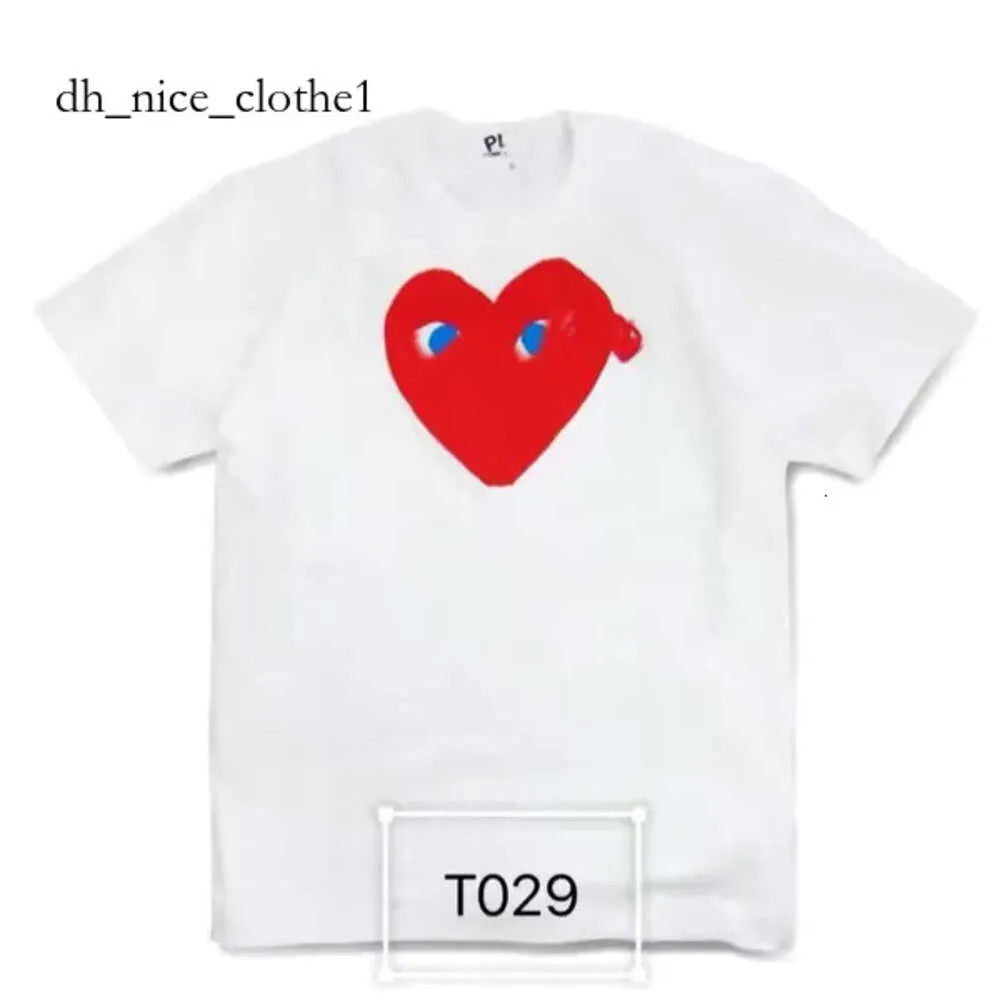 CDGS Play Designer Mens T Shirt Japanese Red Love Dames Commes Complete label T -shirt Polo des Badge Garcons katoenen borduurwerk 977