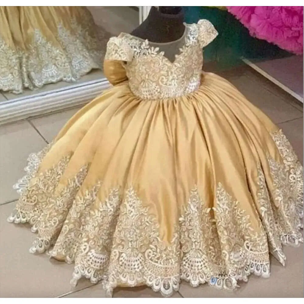 فتاة زهرة ذهبية طفل صغير لحفل الزفاف زهور مسابقة فستان الدانتيل القوس القوس العباءات المسائية