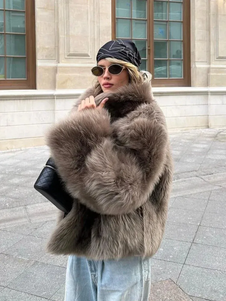 【Anyone more】Rento Collar Short Fur Jacket Womens Elegant Faux Fur Short New Look Fur Coat With Stand
