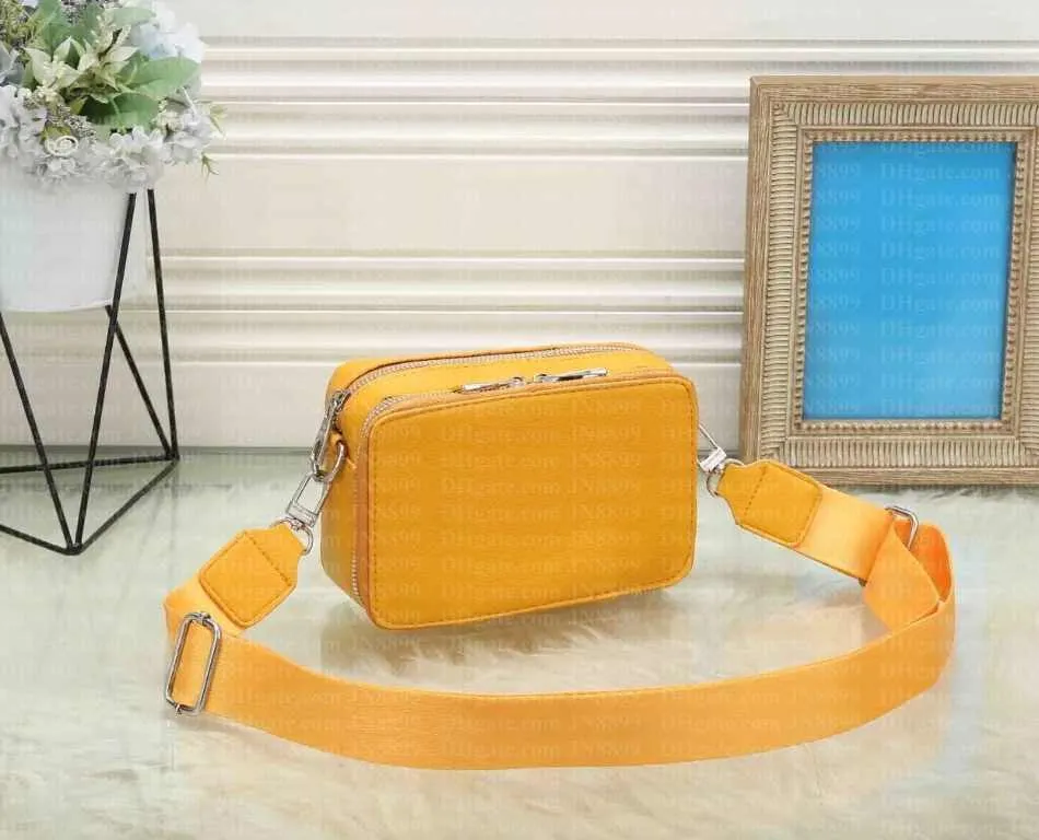 Classic Luxury Designer Yellow Shoulder Bag For Men And Classic Luxury Designer Yellow Shoulder Bag For Men And