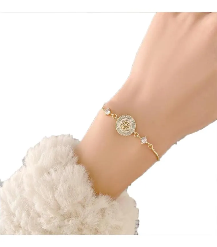 2021simple Shell and camellia link bracelet Women Fashion Elegant Jewelry3622588