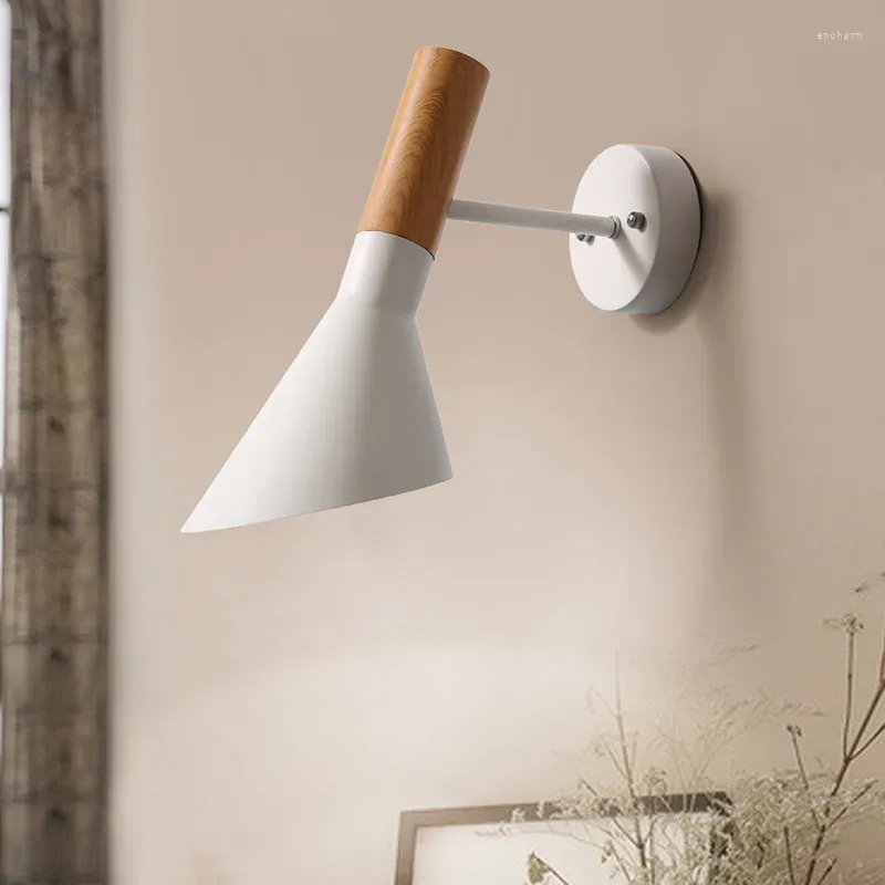 Lampa ścienna Industrial Wind American Creative Personality LED sypialnia Nordic Nowoczesna minimalistyczna poczta bezpłatna