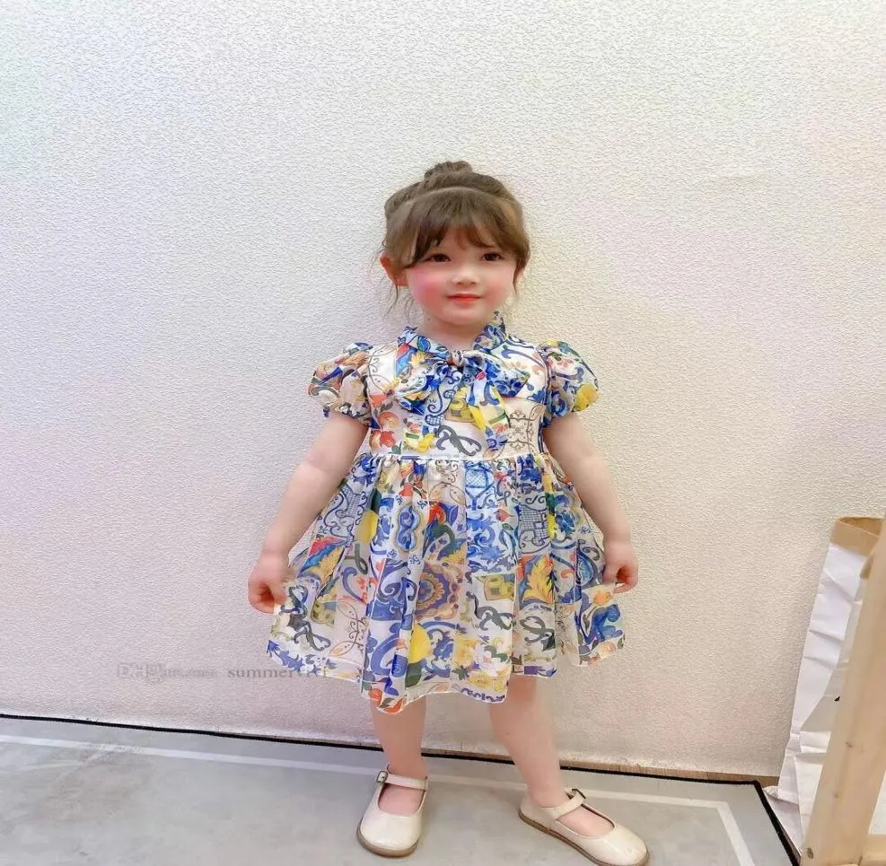 Designer Children Vintage Printed Dresses Girls bear letter laceup Bow Puff Sleeve princess Dress Luxury Kids party Clothing A7017628258