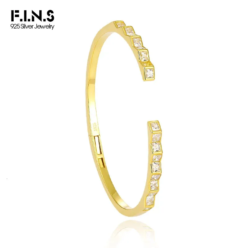 Fins Temperament Geometric Square Zircon S925 Sterling Silver Gold Opening Bangles For Women Minimalist Hand Fine Jewelry 240416