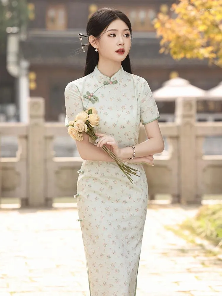 Etniska kläder 2024 Kvinnor Green Cheongsam plus storlek av high-end klänning qipao kinesiska traditionella långa kvällsklänningar fest bröllop kostym