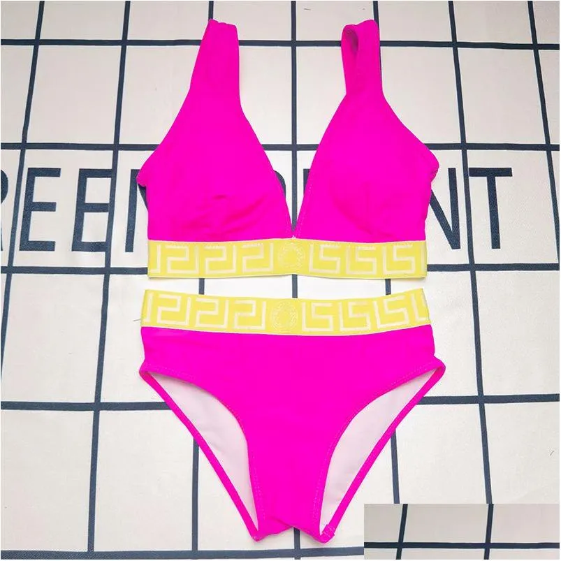 Dwumniowy projektant damski Designer Bikini z alfabetem stroju kąpielowego Summer Beach One-touna kobieta upuszczona odzież OTTPB
