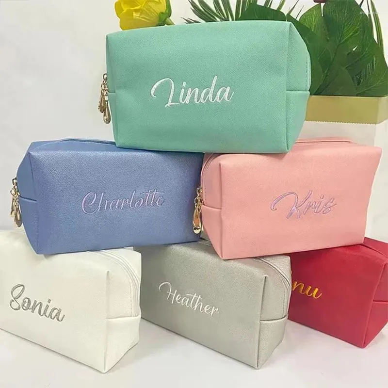Cosmetic Bags Personalized Name Seersucker Toiletry Bag Custom Monogrammed Gift For Women Travel Makeup Unique Birthday Gifts