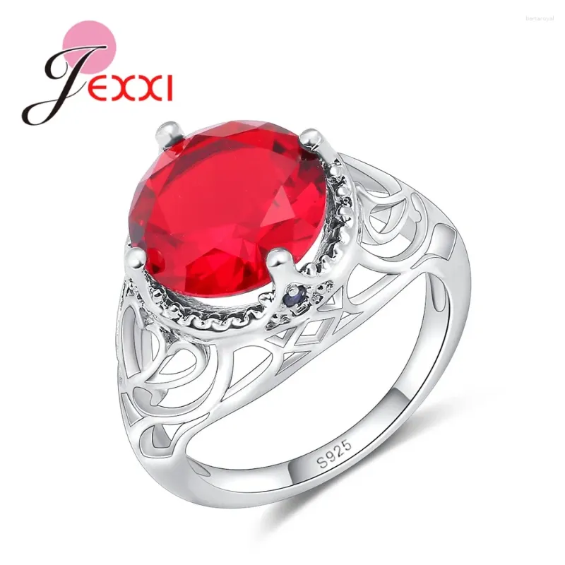 Cluster anneaux de style rétro Femmes creux 925 Silver Sterling avec rouge autrichien Crystal Band anillos bijoux d'anneau de mariage