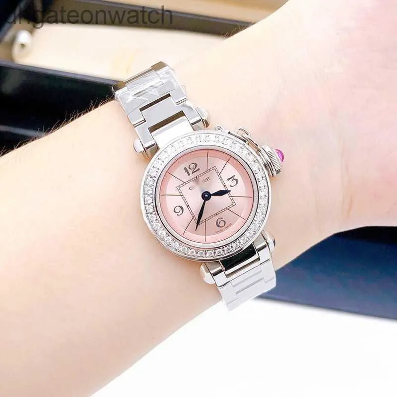 Élégants Carter Designer Montres pour hommes Femmes Womens Watch Series Powder Powder Power Business Designer Wrist Watch for Men