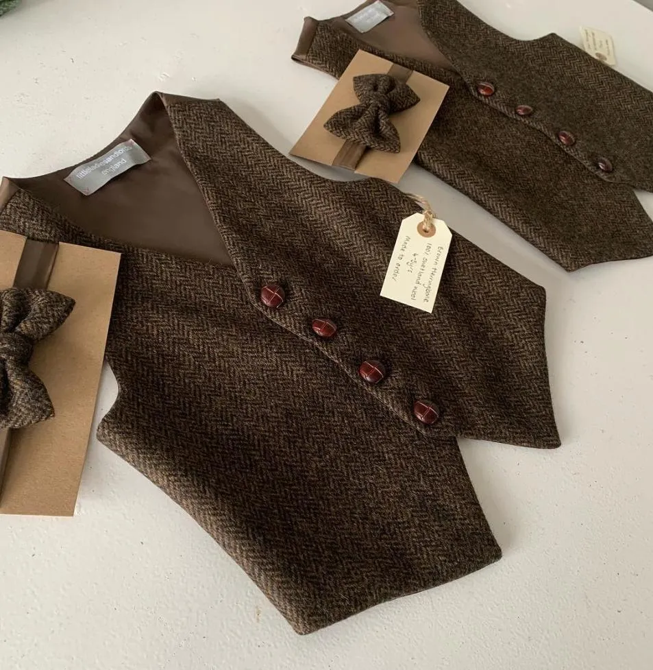 Boy fabriqué sur mesure039 Portez formel Brown Herringbone Single Pinted Vest Fashion Kids Vêtements pour mariage et fête4713317