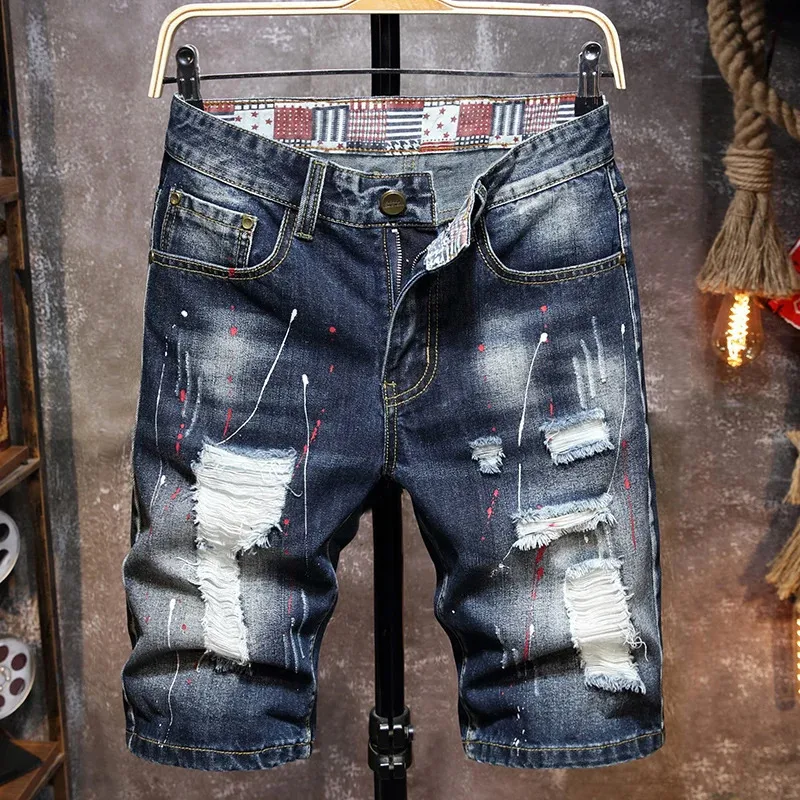 Mens Graffiti Ripped Short Jeans Summer Fashion Casual Slim Big Hole Retro Style Denim Shorts Male Brand Clothes 240415