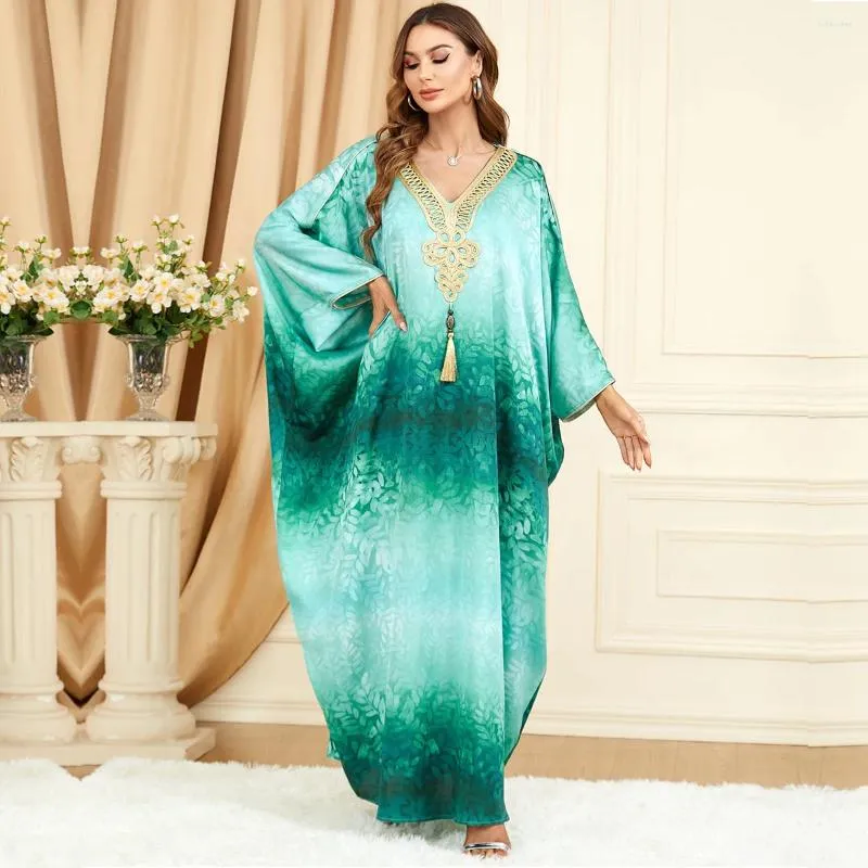 Ethnische Kleidung 2024 Muslim Kleid Frauen Abaya Fledermaushülle loser Druck eleganter Partykleider Hijab Dubai Türkei Islam Kleidung Kaftan Vestido