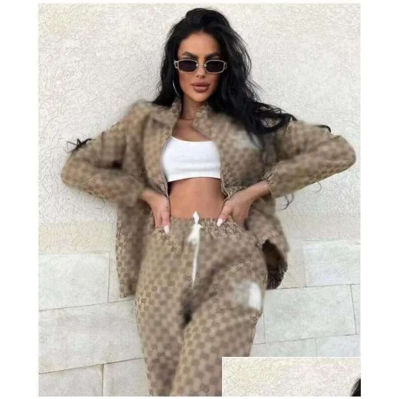 Womens Two Piece Pants New Brand For Tracksuits Casual Fashion Girls Printed Two-Piece Jogger Set Jacket Add Pant Ladies Tracksuit Swe Otuvg