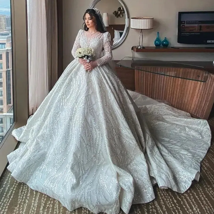 Lyxig bollklänning bröllopsklänning 2024 bling glittrande spets paljett o nacken långärmad vestido casamento muslimska brudklänningar