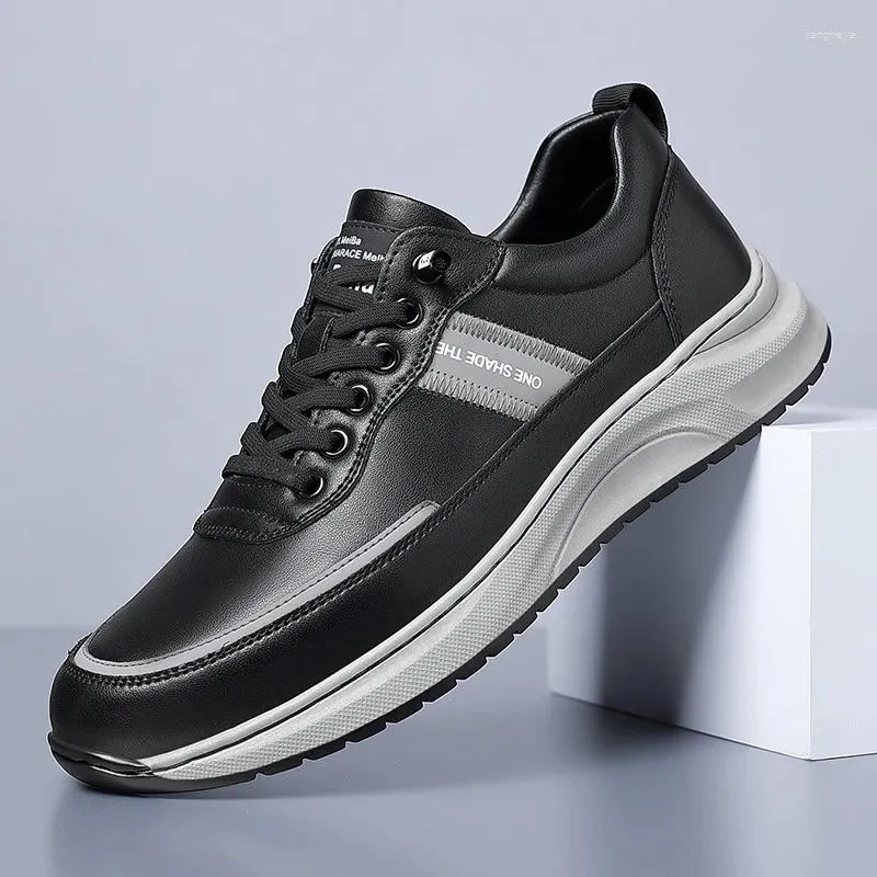 Scarpe casual Spring Brand Genuina in pelle Black Designer maschile maschili maschili da uomo