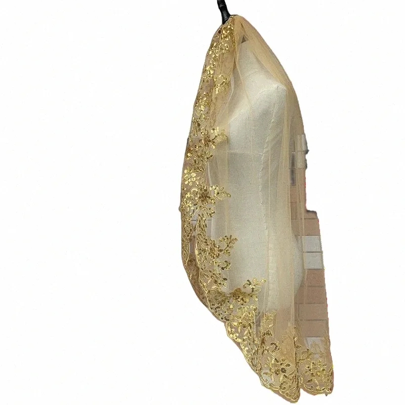 Veaux de mariage de linge de dentelle de luxe avec perles Fingertip Gold Veil Bridal Veil Bridal Acturaux Q6ZO #