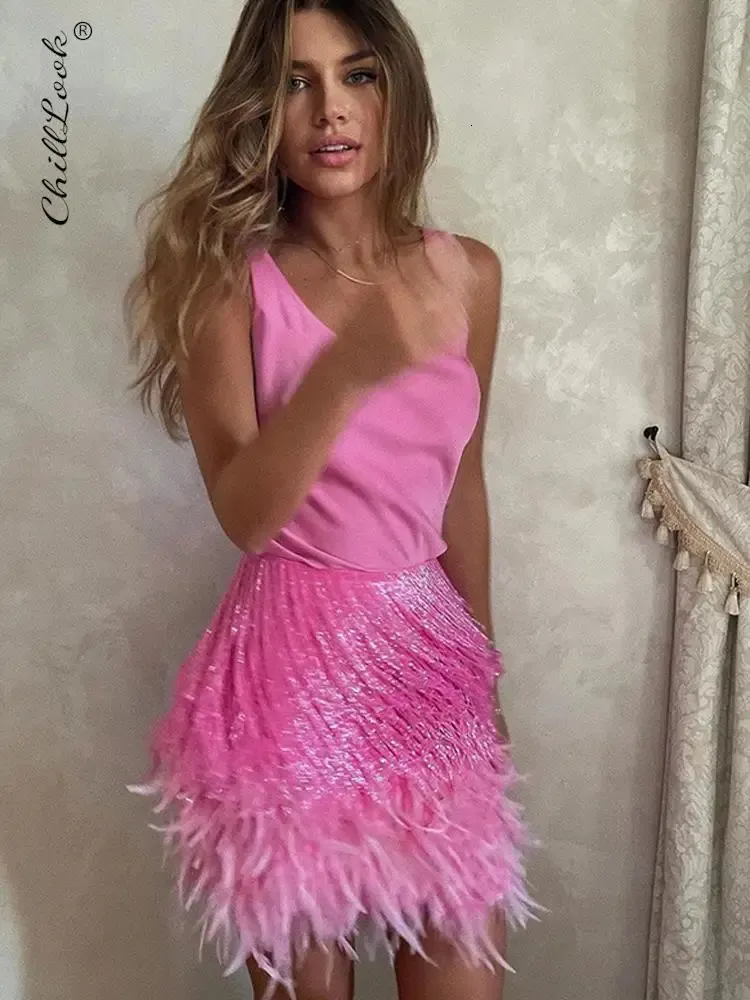 Sexy Fringe Feather Skirt Set Women Summer Solid Tank Sweath Package Mini Skirts Женский клуб для вечеринок наряды 240412