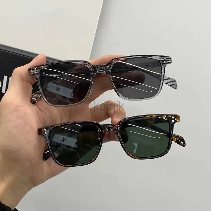 Солнцезащитные очки леопардовые темно -зеленый квадратный солнцезащитные очки.
