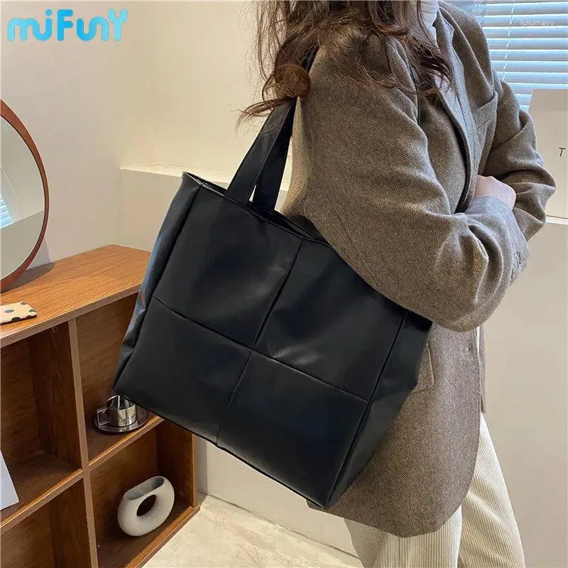 Taillenbeutel Mifuny Tote tragbare Frauen Baumwolle gepolstert Nylon große Kapazität Reise Handtasche Mode Winter Solid Color Gitter Hand