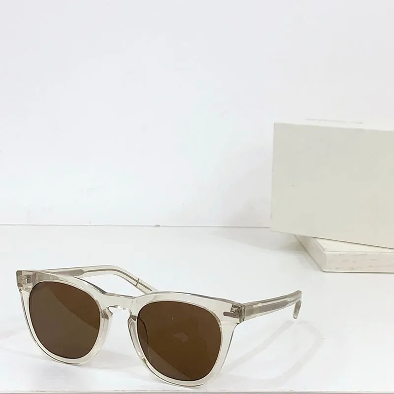 Des lunettes de soleil de créateur de mode Hommes et femmes conçus par le créateur de mode 1202140 Texture complète Super Good UV400 rétro Full Frame Sunglasses avec étui