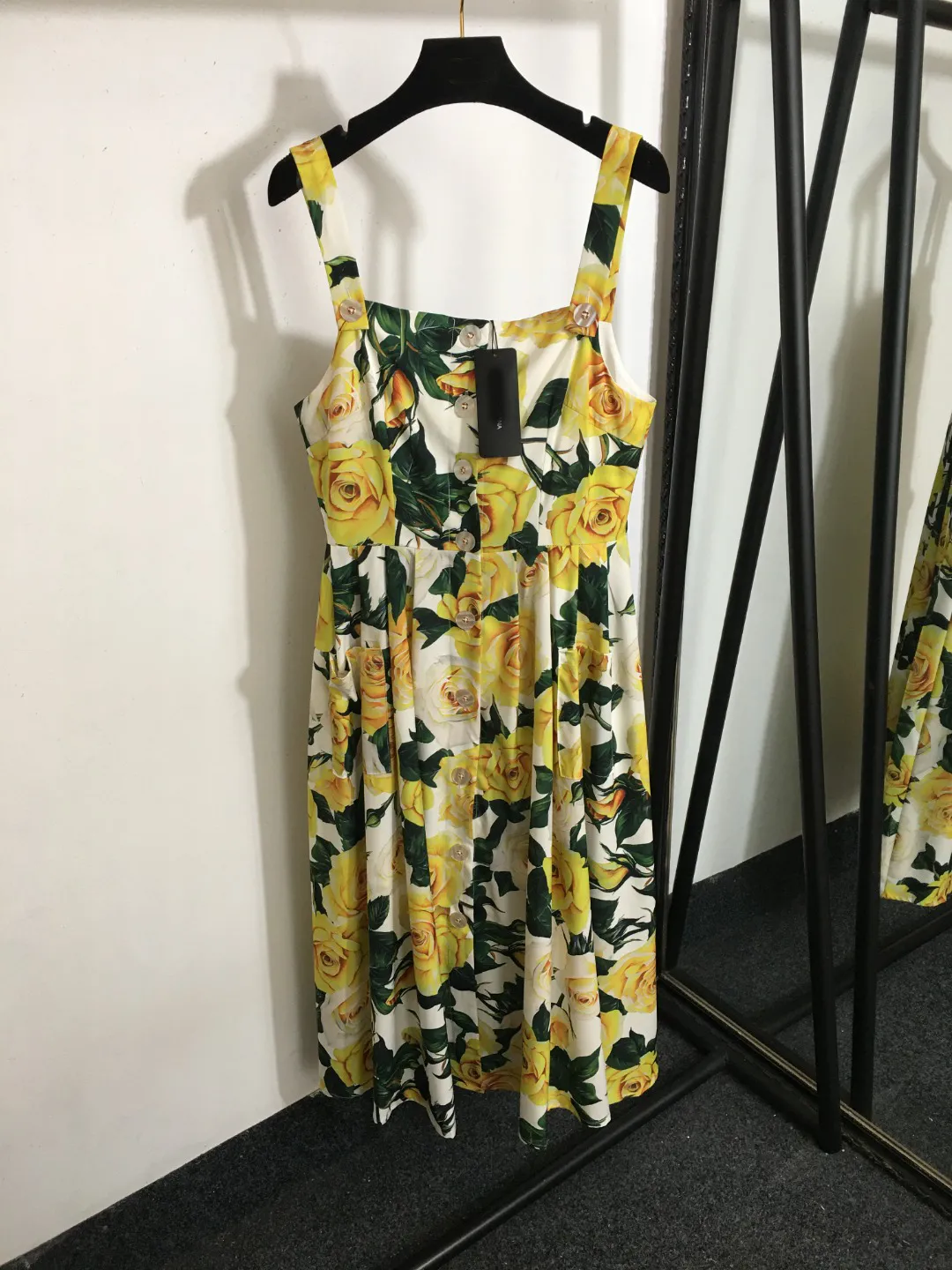 Vestidos de pista de verão para feminino designer de moda estampa floral espaguete com cinta de estampa sexy férias de férias de férias de praia