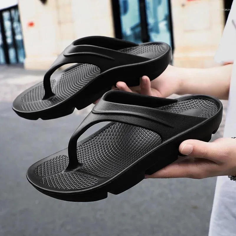 Terlik Yaz erkekler slaytlar tasarımcı lüks gündelik plaj dışında kapalı ev kayma ayakkabı rahat masaj kadın sandalet