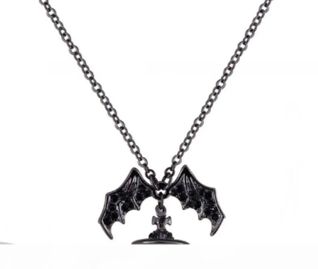 Queen Mother Demon Evil Titanium Black Wings Diamond Saturno Necklace Super Cool Punk BAT2662292