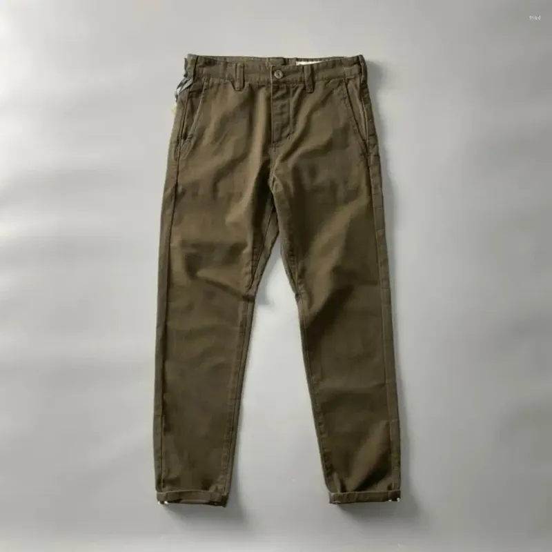 Pantalon masculin pour hommes pantalons de chargement d'inspiration rétro en plein air avec un tissu résistant à la conception de conception de plusieurs poches pour