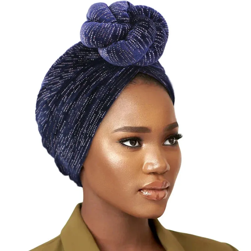 Femmes Velvet Rignestone Grande fleur Stretch Turban Hat Headwrap Bonnet Hat Top Head Wraps Muslim Hijab Hat Head Cover 240416