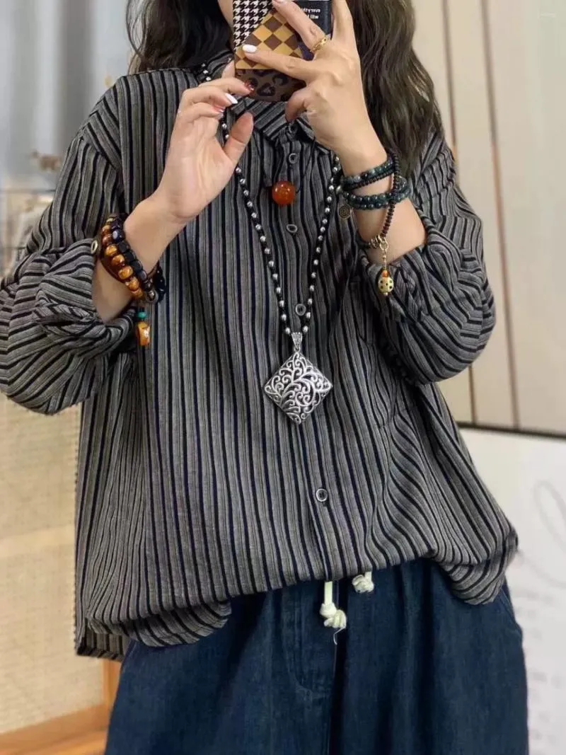 Blouses pour femmes Coton Femmes Shirt Striped Loose Cardigan Retro 2024 Printemps Summer Long Manche à manches coréennes Blouse Femme Yoyikamomo