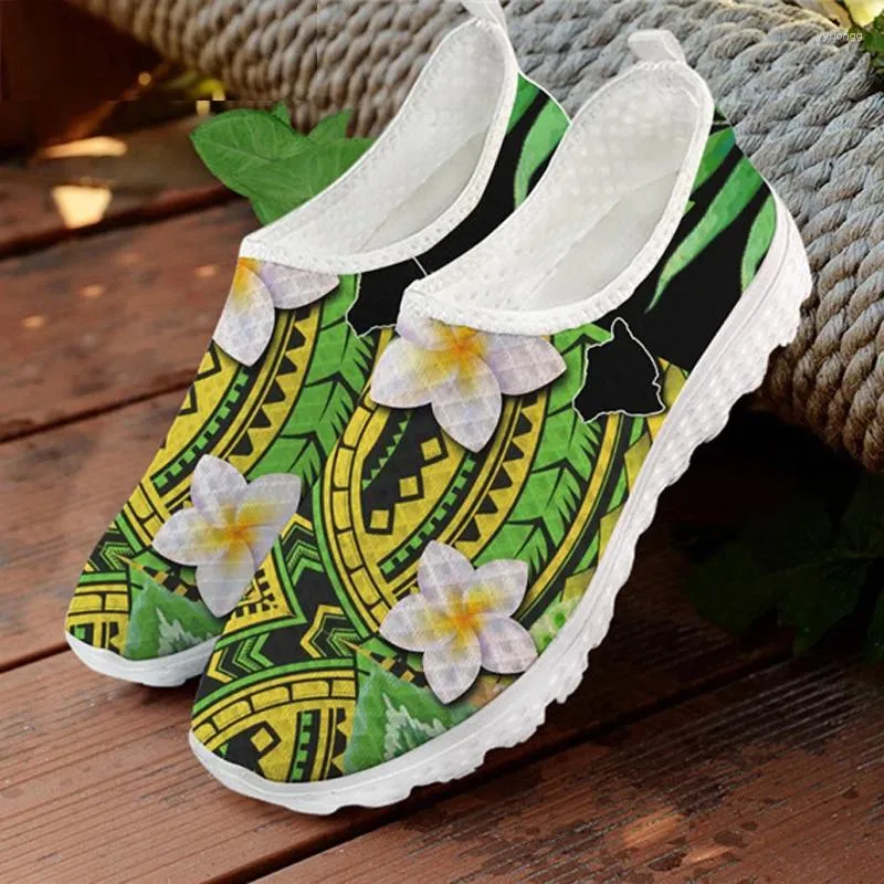 Chaussures décontractées allaitement pour les femmes Polynésien Traditional Tribal Modafers Femme Slip on Flats Mesh Sneakers Summer Sport