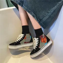 Casual Shoes 2024 Unisex Fashion Canvas Women Short Boots Men High Top Sneakers Students Mid-Cut 35-44 Patchwork Upper