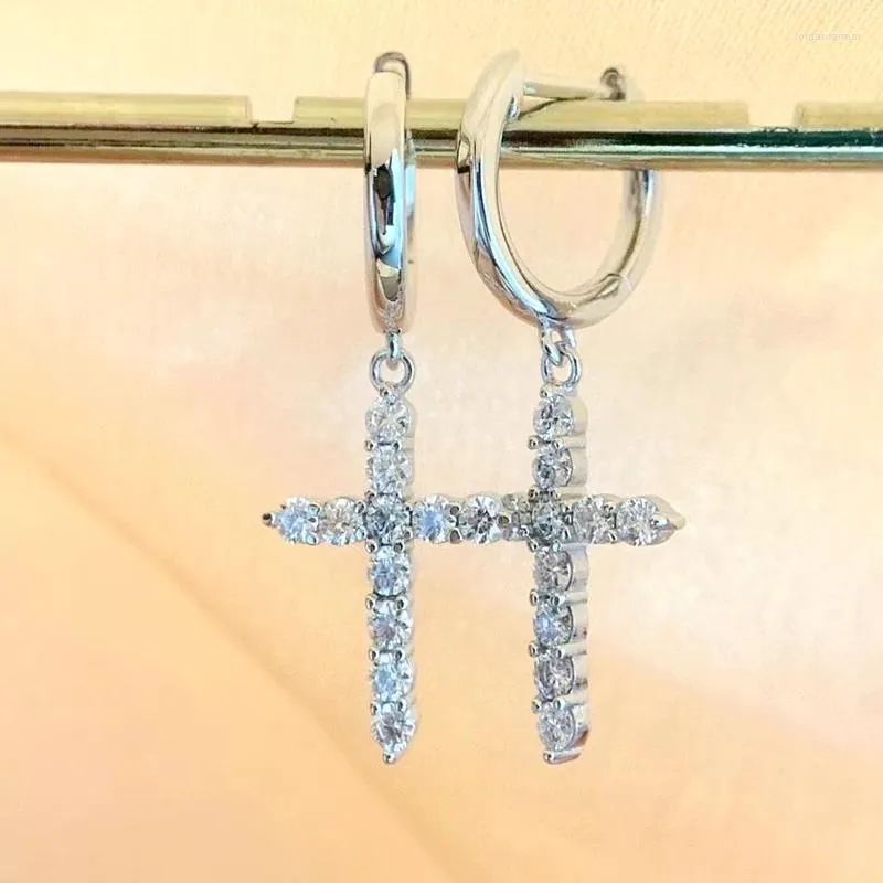 Boucles d'oreilles en peluche luomansi 0,5 carat d Vvs Moisanite Cross avec certificat GRA - S925 Silver Girl Jewelry Party Gift