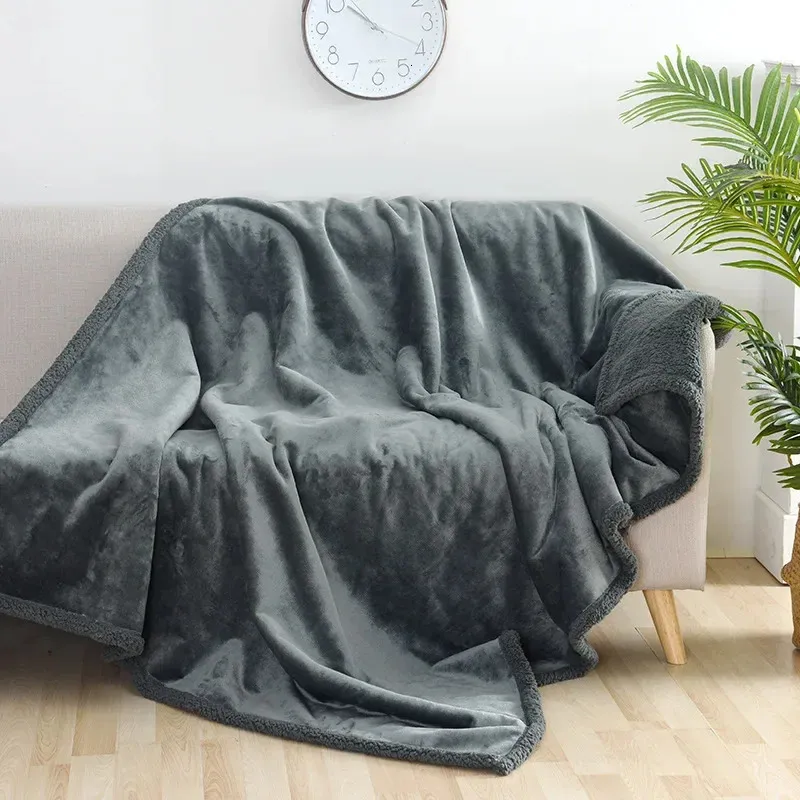 Luxury Coperi invernale invernale Calda coppia romantica Coppia romantica impermeabile Microfibrablanket di grandi dimensioni 240409