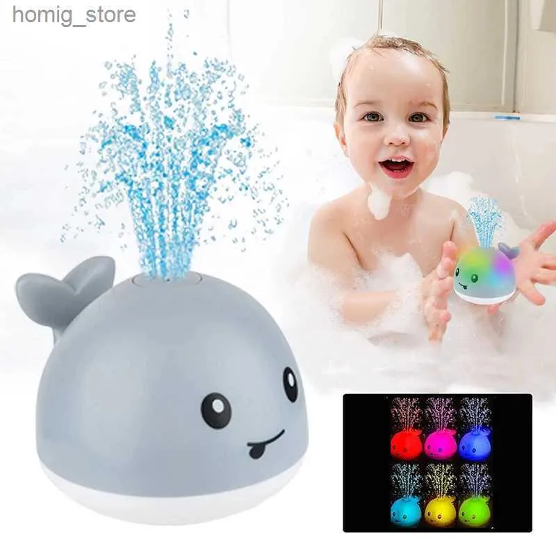 Sand Play Water Fun Baby Light Up Bath Toys Whale Automatic Sprinkler Bathtub Toys Pool Badrum Dusch Bad Toys For Toddlers Spädbarn Kids Boy Gift Y240416