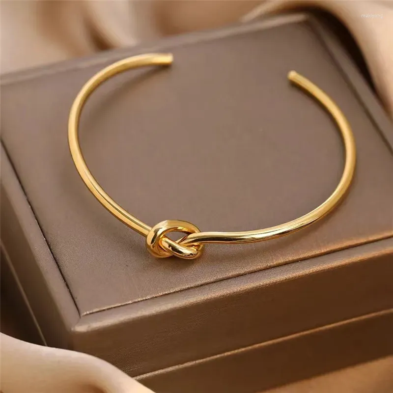 Link -Bänder Fashion Vintage Gold Plated Charm Bracelet Armreif für Frauen elegante Hochzeitsfeier Schmuck E861