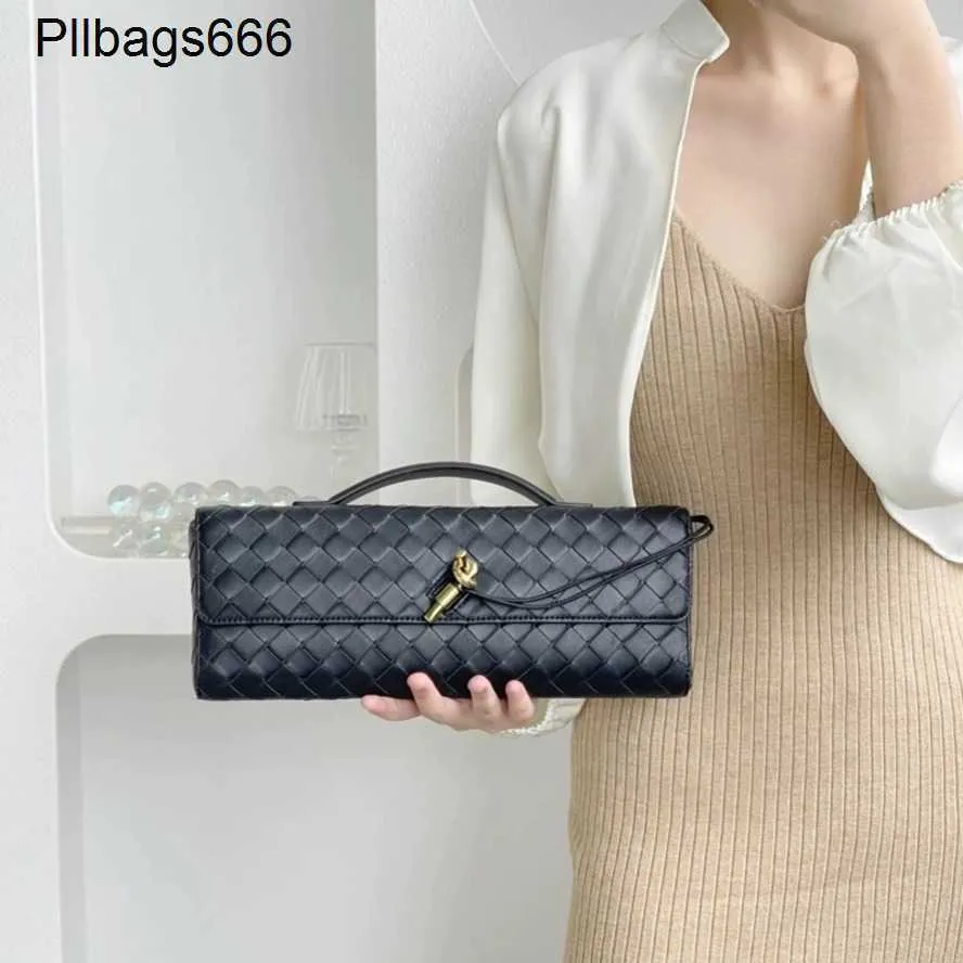 Andiamo Clutch Sac Bottegvenetas Handbags B Famille 2024 Nouveau Dîner de luxe léger haut de gamme tissé à la main