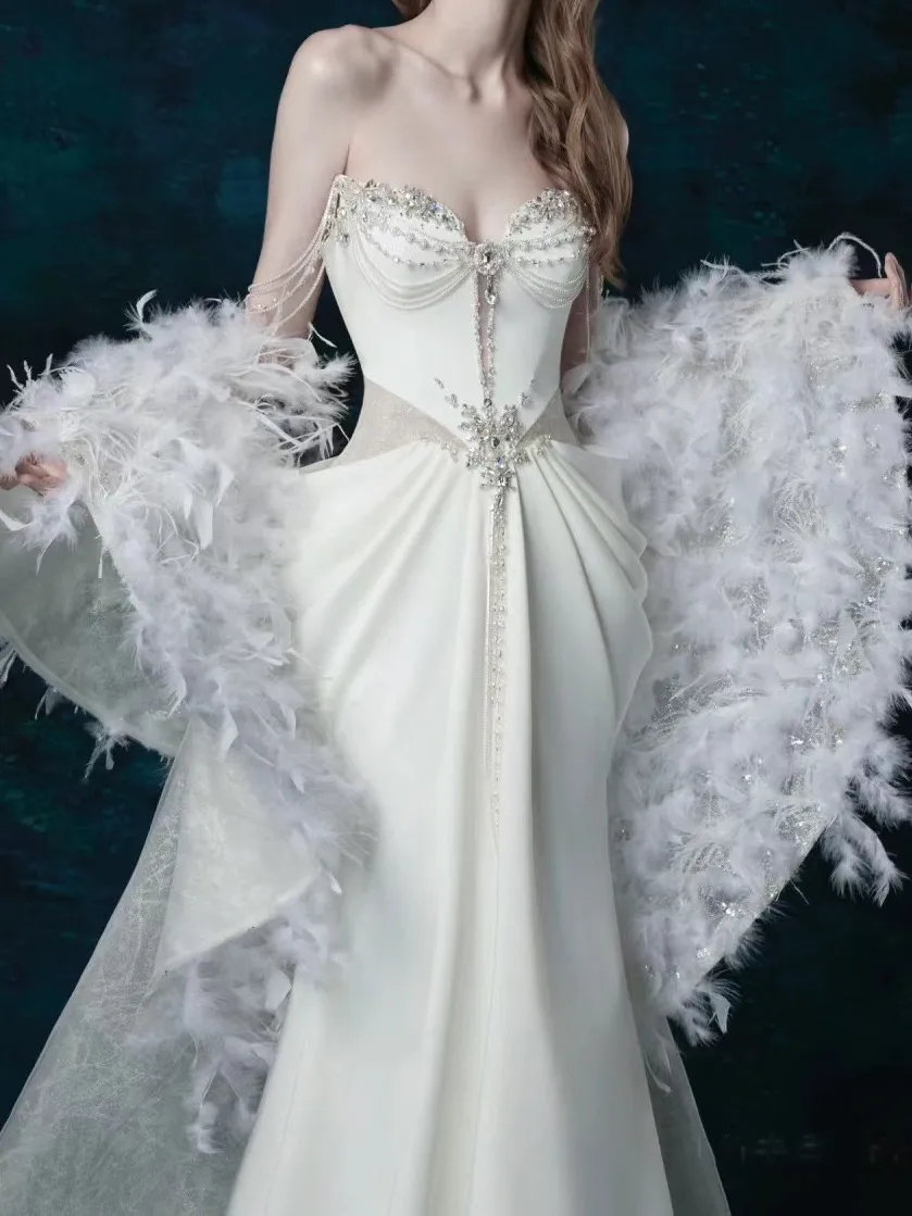 Vintage Mermaid wedding attendee dress with Pearls and