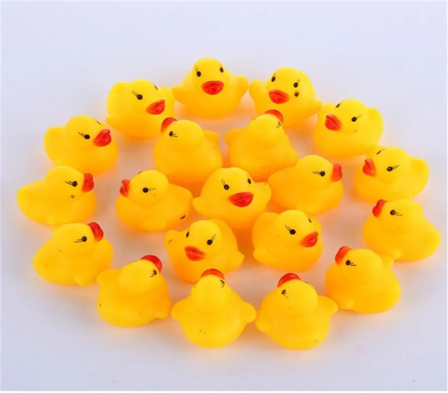 Baby badleksaker baby barn söta badgummi ankor barn squeaky ducky vatten lek leksak klassisk badande anka leksak 760 x25477670