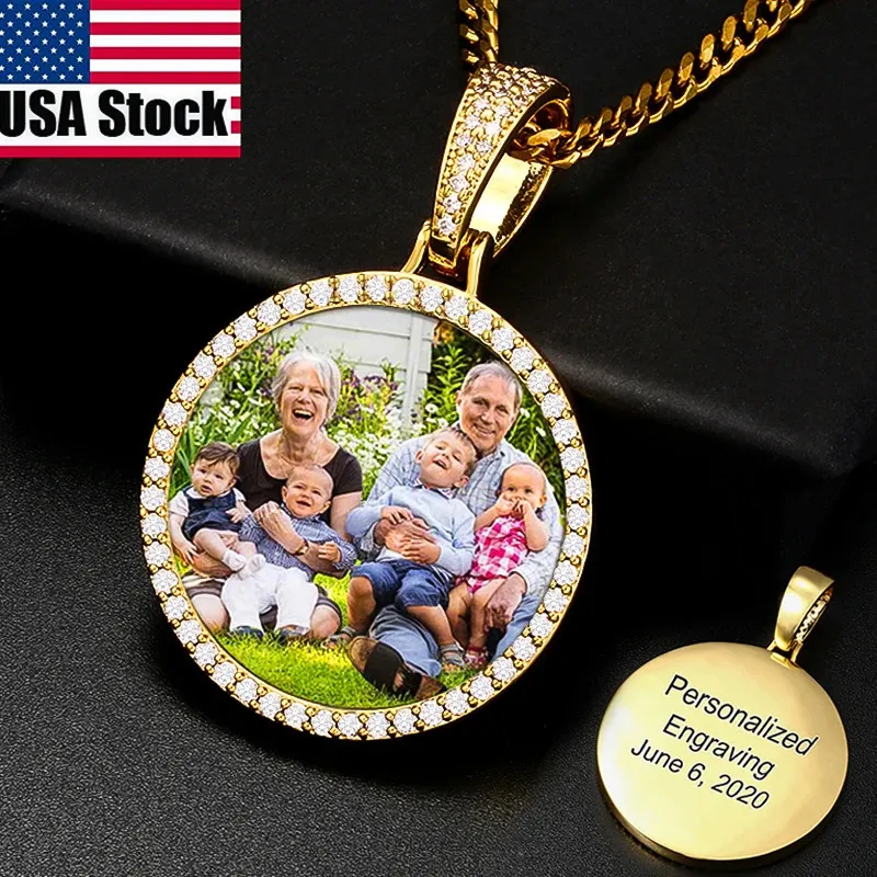 Médaillions rondes Collier de pendentif personnalisé Men Hip Hop Bijoux personnalisé Nom personnalisé Nom personnalisé Pendant Pendant Zircon Chains Gift 240414