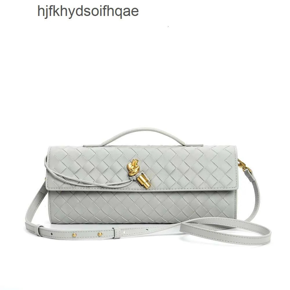 Kvinnor underarm Lång kopplingsväv Andiamo Purse Bottegs Crossbody Large Venets Bag Lady Diamond Bags Högkvalitativ kapacitet Läder mångsidig JYG4