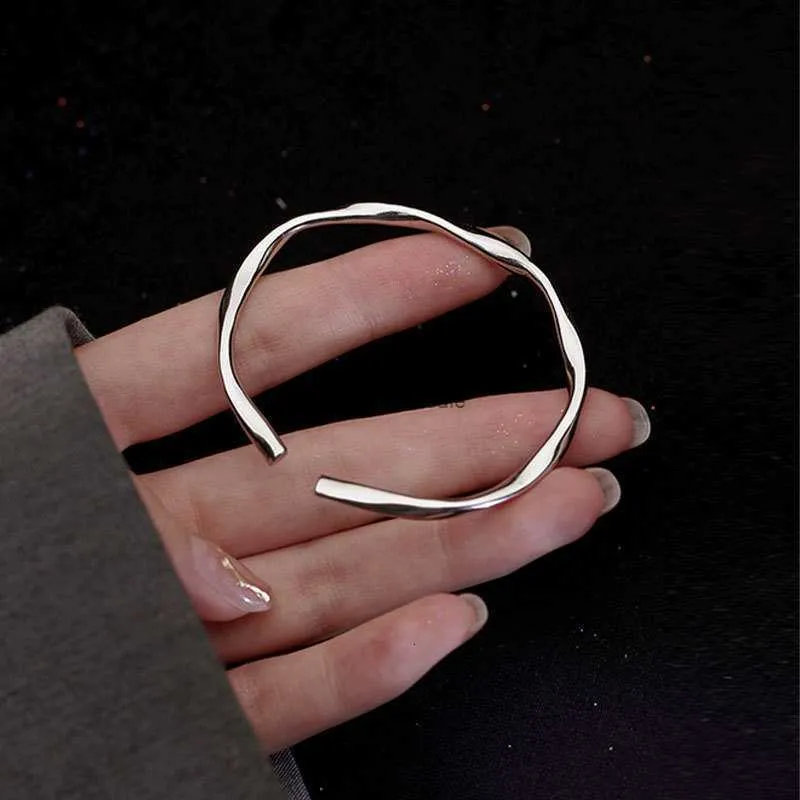 Mobius Sterling Silver Bracelet Memale Xia Xiaozhong Design High-Grade Ring Ling Silver Bracelet Fashion Versatile Jewelry Bracelet