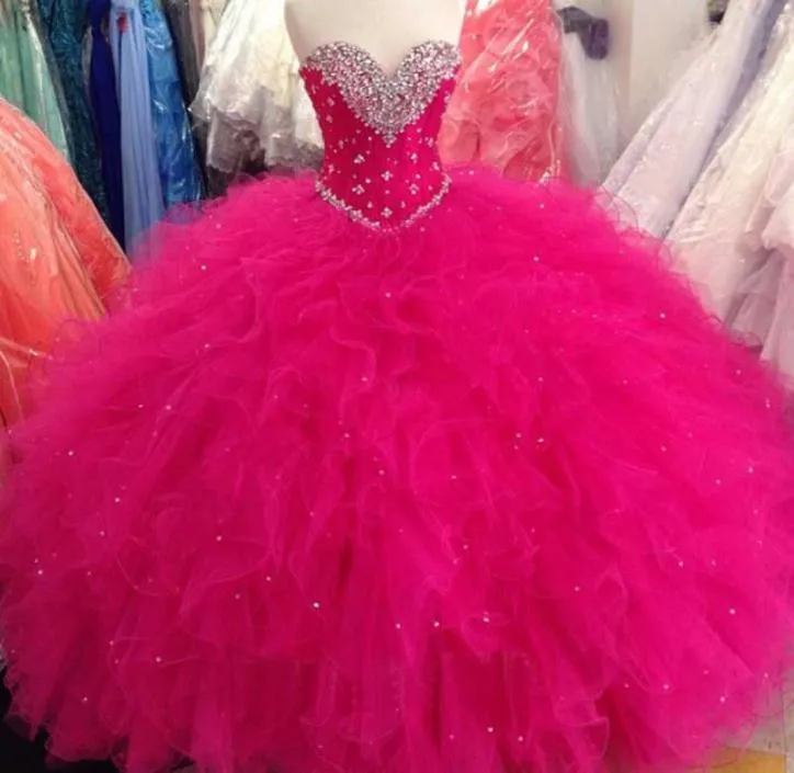 Pink Cascading Ruffles 2016 Quinceanera Robes avec lacet sans bretelles à lacets arrière paillettes perlées plus taille de bal Sweet 16 Ball 5091844