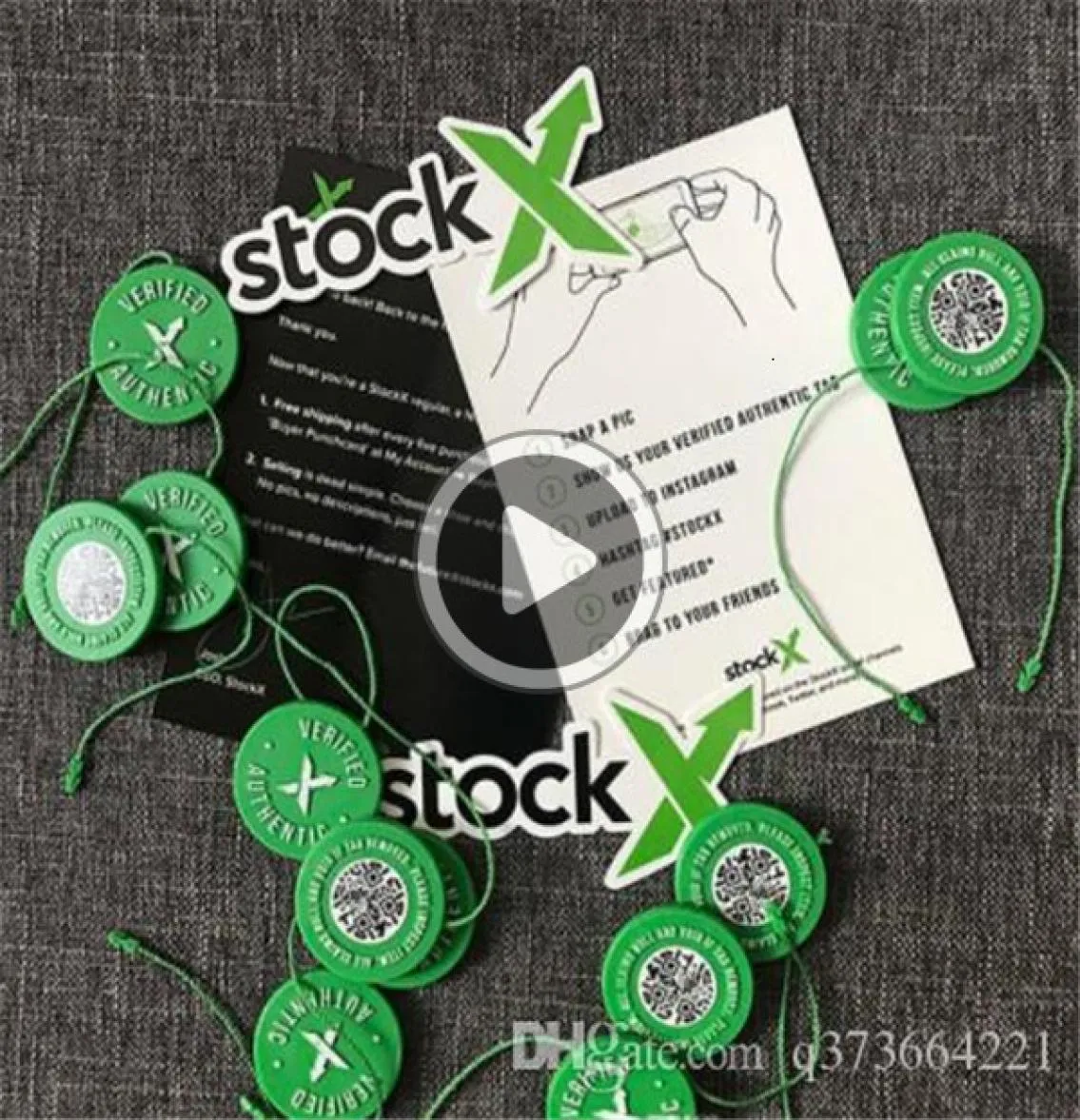 In Stock Green Circular Tag Rcode Sticker Flyer Card Authentic Plastic for Shoes2485395